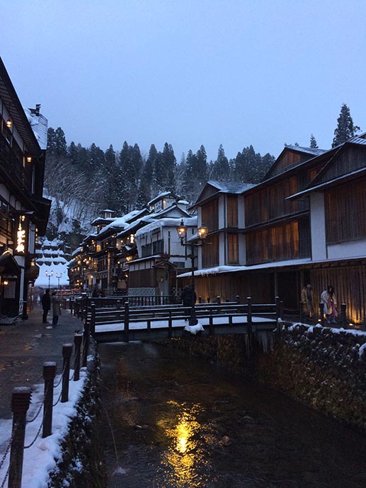 銀山溫泉街景