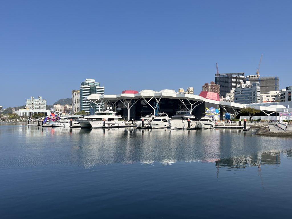 愛河超人力霸王迪卡