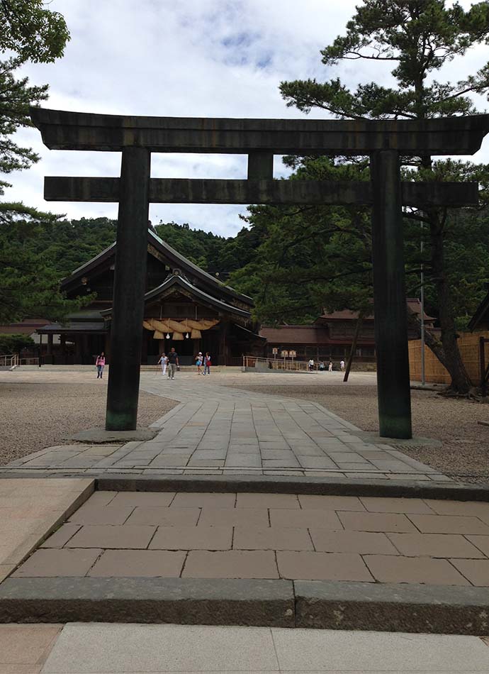 日本最古老的青銅鳥居之一