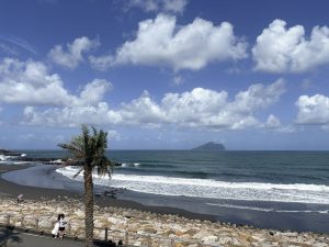 大坑觀海步道與黑沙灘
