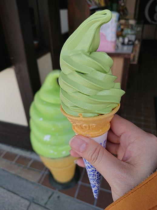 抹茶冰淇淋