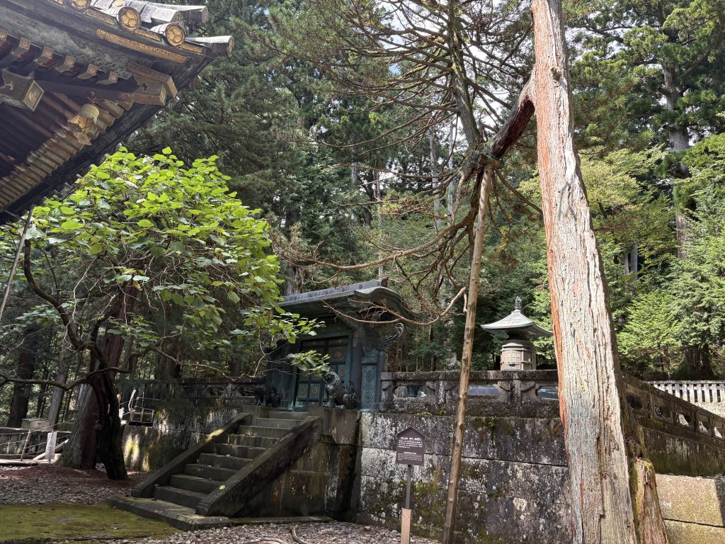 奧宮鑄拔門