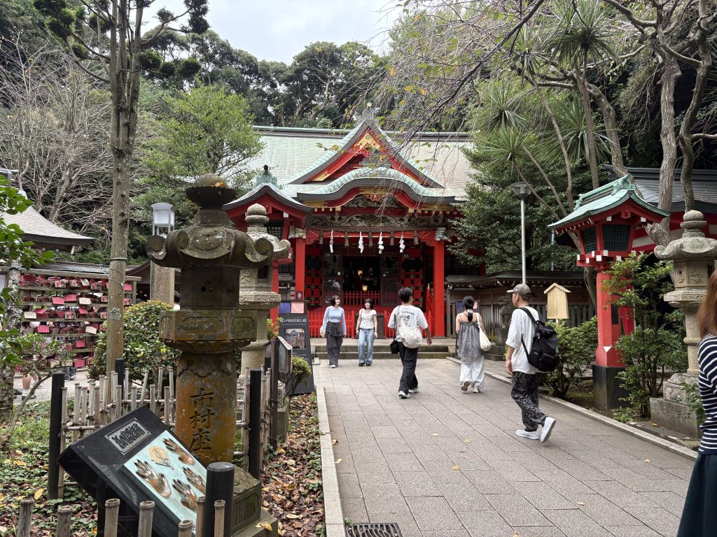 江島神社中津宫